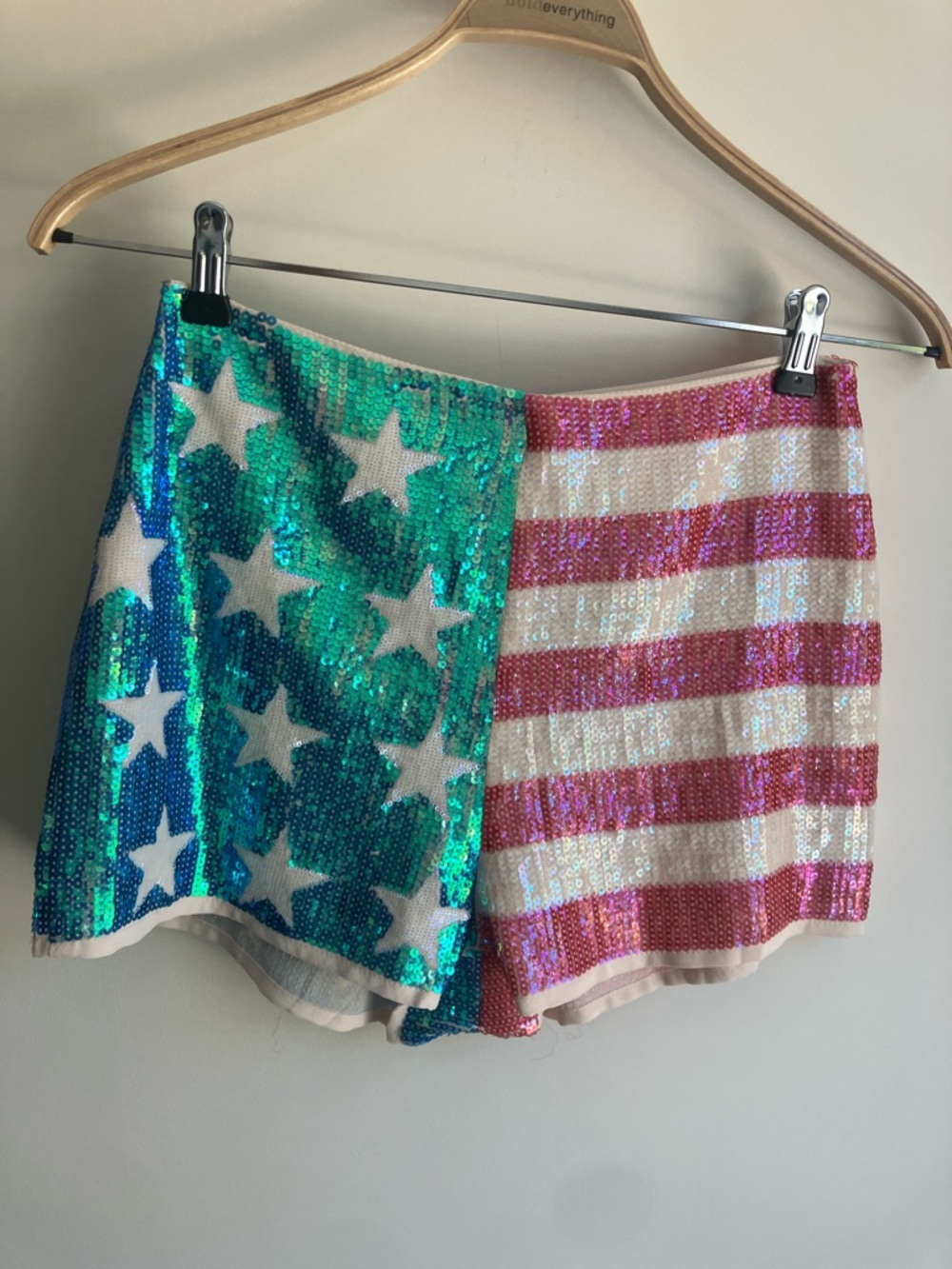 MAY & JULY Sequin USA Flag Design Women’s Shorts Size Medium NWT